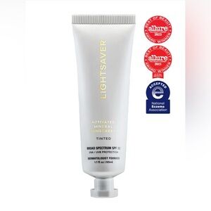 Lightsaver Tinted Activated Mineral Sunscreen